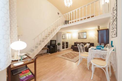 Budapest Hungary hotel offer discount code Booking.com