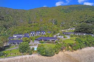 Portage New Zealand hotel offer discount code Agoda.com